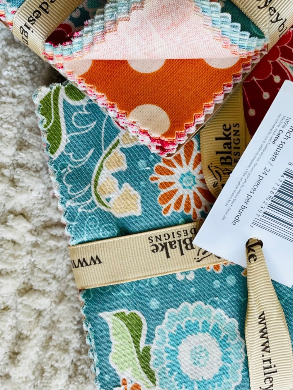 2 Riley Blake Designs "Twice as Nice" 5” stacker charm packs Quilted Fish Cotton - Picture 9 of 13